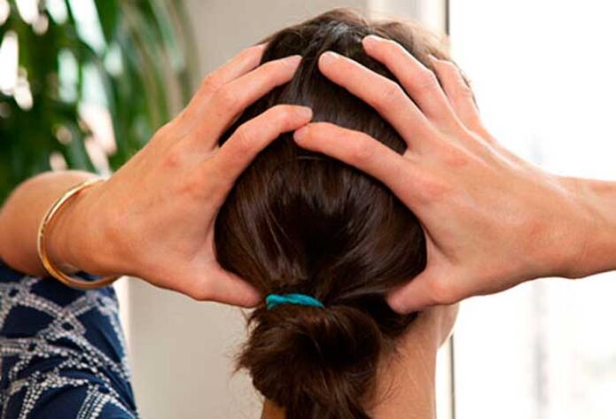Head massage cervix with osteochondrosis
